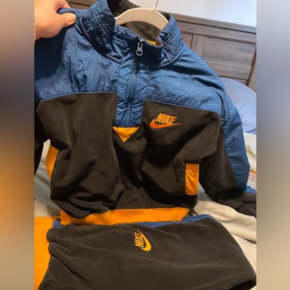 Nike Retro Polar Fleece Half Zip Sweatshirt & sweatpants - Picture 2 of 5